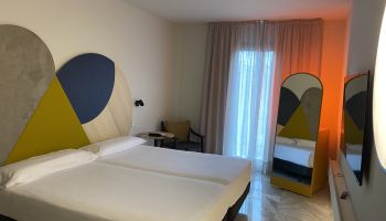 Chambre standard avec lit double