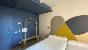 Chambre standard avec 2 lits individuels
